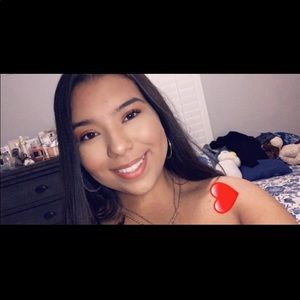 Meet your Posher, Natalie